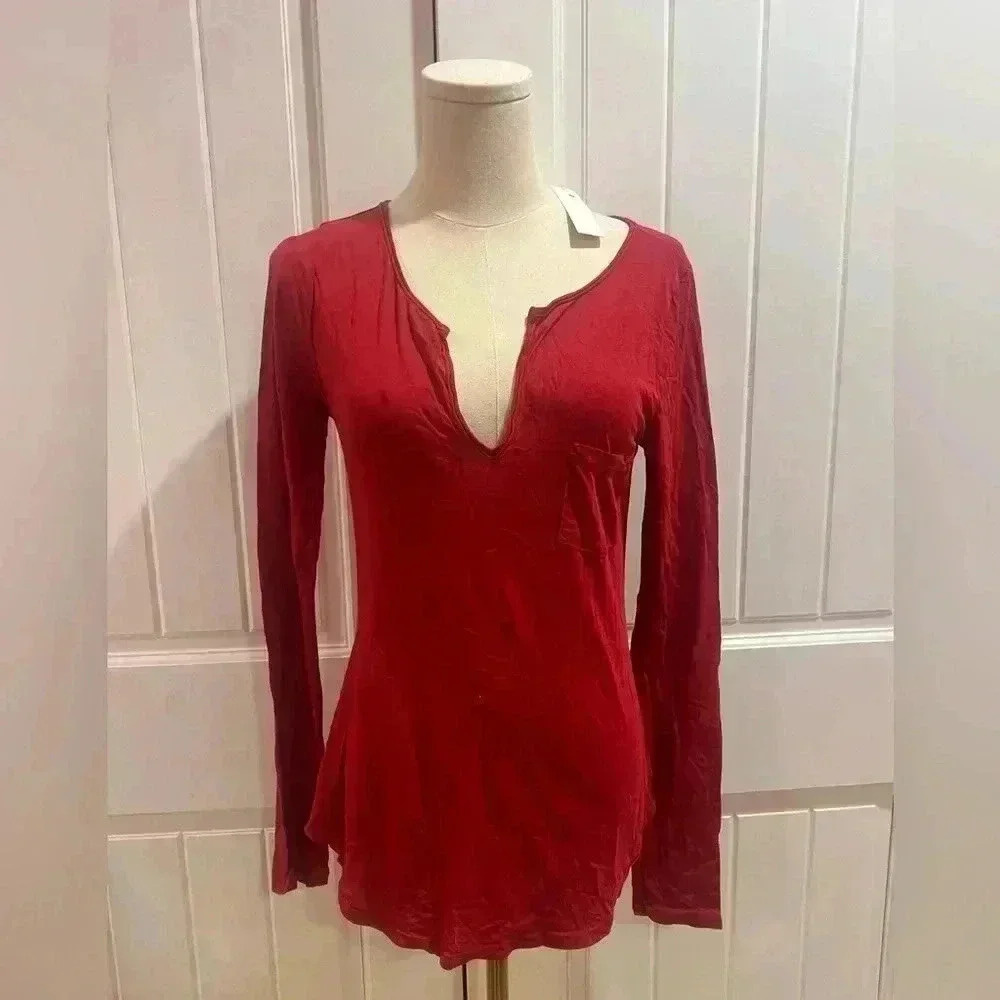 LAmade Women's Long Sleeve Open Henley Tee Red Size Small NWT